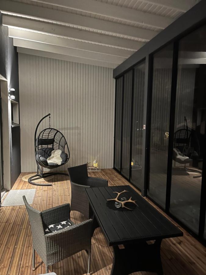 Helmetaer Apartment โรวานิเอมิ ภายนอก รูปภาพ